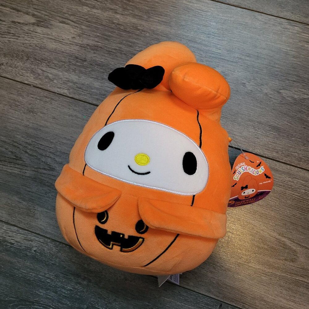 Halloween exclusive My Melody Squishmallow plush!WITH TAGS